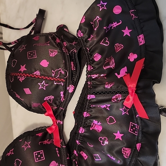 Victoria's Sexy Little Things Bra Panty Garter Lingerie Set 32B XS Vegas Magic - Picture 6 of 10